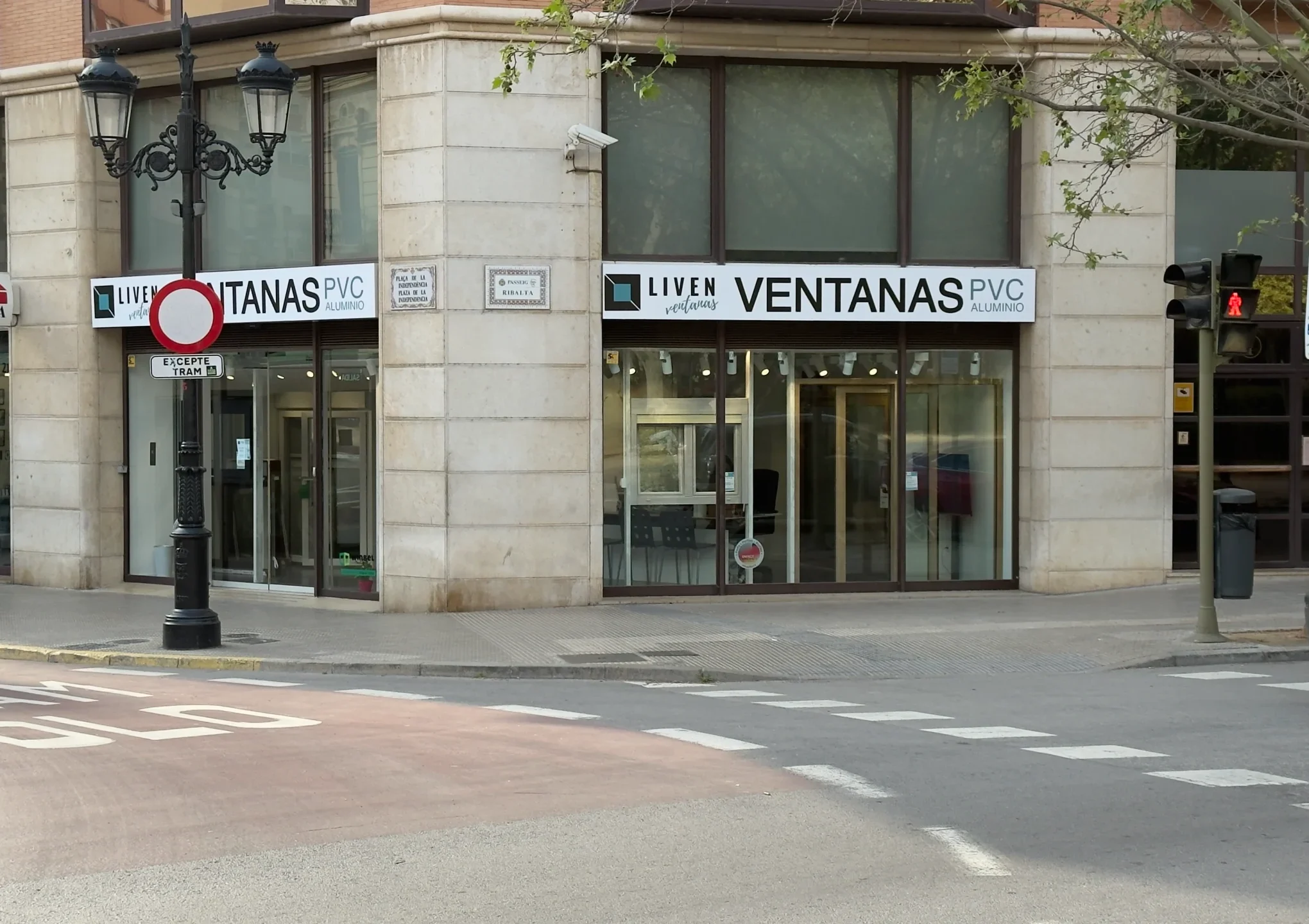 Tienda Liven Ventanas (8)